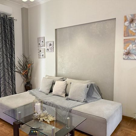 2 Bedrooms Apartment Center Of Athens 4 Min Subway Εξωτερικό φωτογραφία